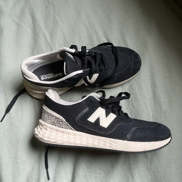 New Balance X-70 - Picture 2 of 5